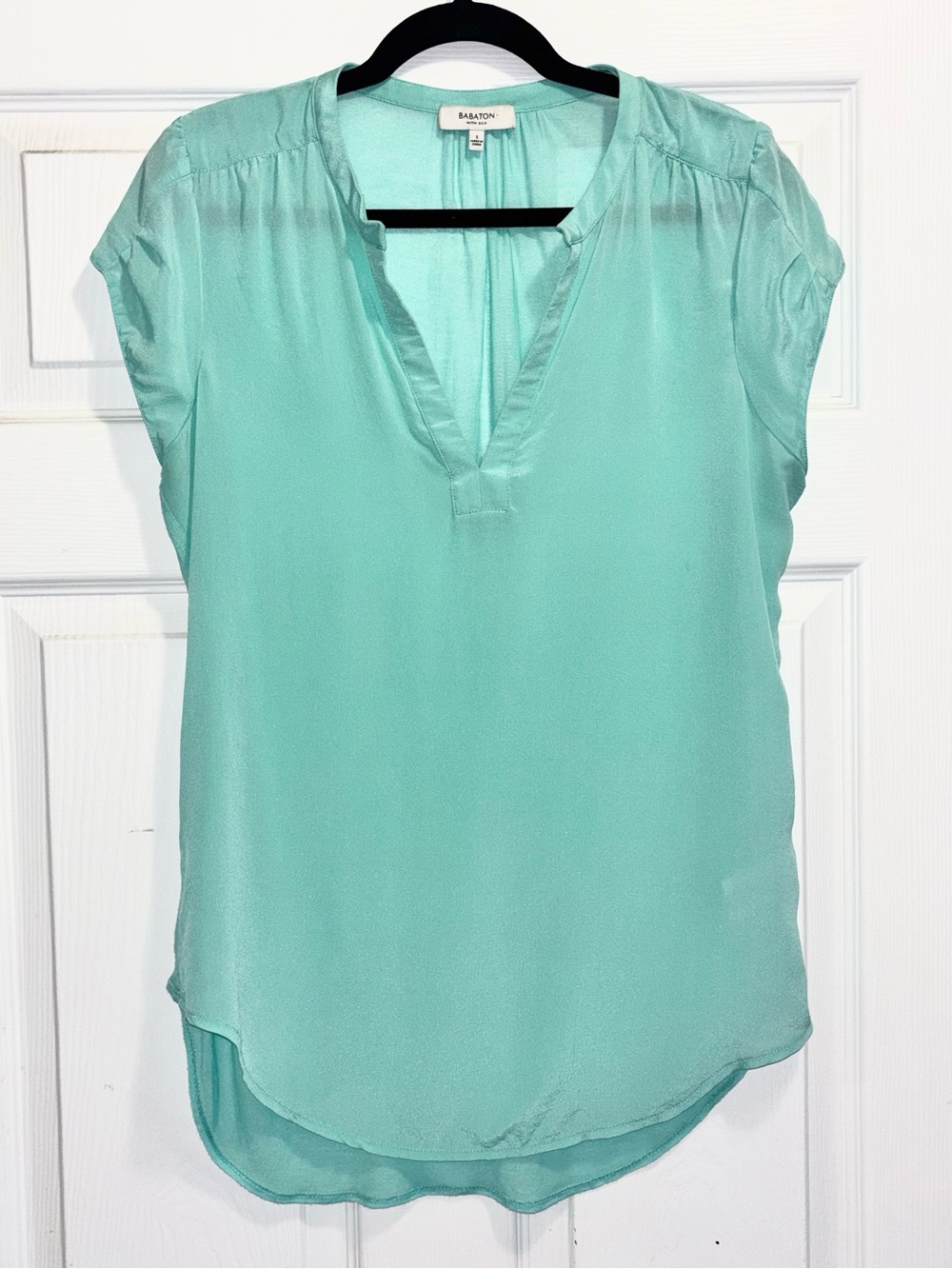 Aritzia Babaton Phillip Silk Blouse Short Sleeve Top Aqua Blue Green Size Small - Picture 4 of 9